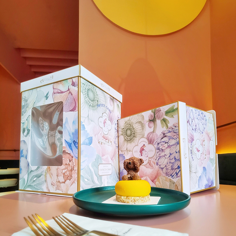 spring garden yellow window cake box for warm floral cake packaging (复制) spring garden yellow window cake box for warm floral cake packaging (复制)
