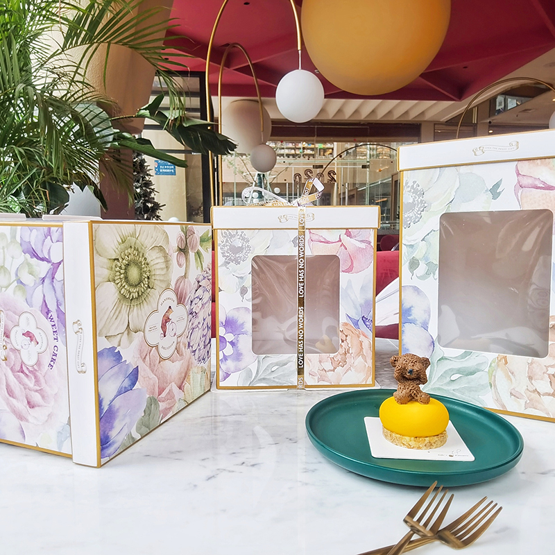 spring garden yellow window cake box for warm floral cake packaging (复制) spring garden yellow window cake box for warm floral cake packaging (复制)