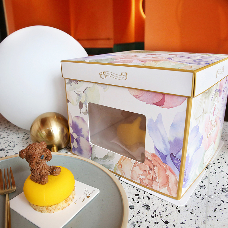 spring garden yellow window cake box for warm floral cake packaging (复制) spring garden yellow window cake box for warm floral cake packaging (复制)